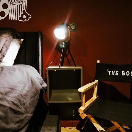 Cinema Prive - Movie Night Loft *